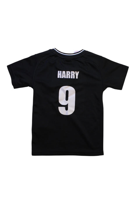 A Black Short Sleeve T Shirts from Adidas in size 5T for boy. (Back View)