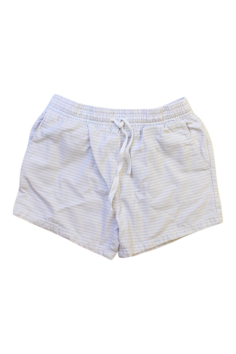 A White Shorts from Minnow in size 6T for boy. (Front View)