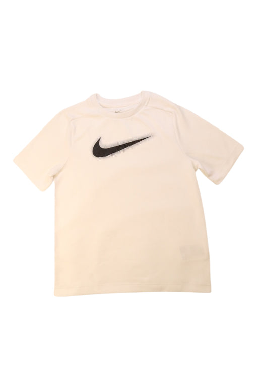 A White Short Sleeve T Shirts from Nike in size 10Y for boy. (Front View)
