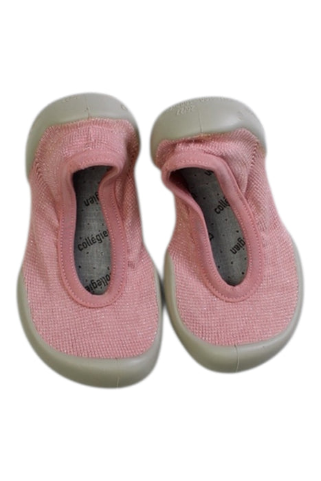 A Pink Slip Ons from Collegien in size 4T for girl. (Back View)