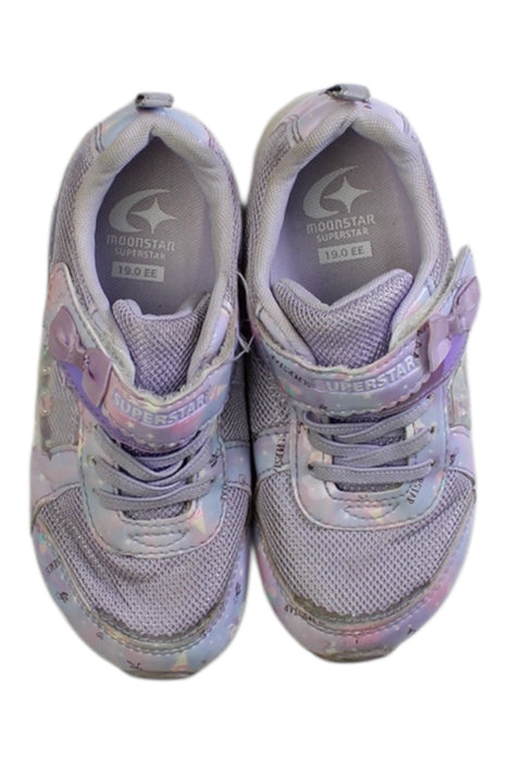 A Multicolour Sneakers from Moonstar in size 6T for girl. (Back View)