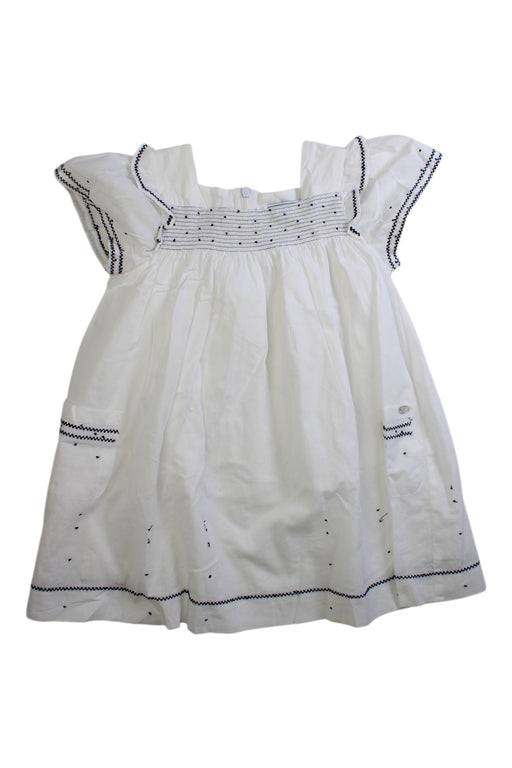 A White Sleeveless Tops from Tartine et Chocolat in size 5T for girl. (Front View)