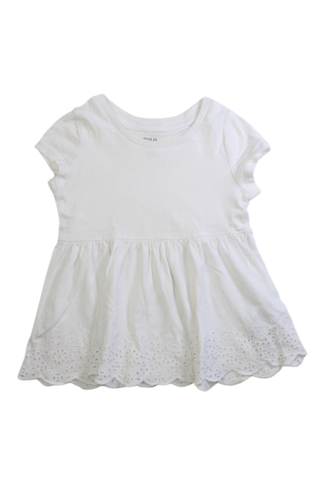 A White Short Sleeve Tops from Polo Ralph Lauren in size 4T for girl. (Front View)