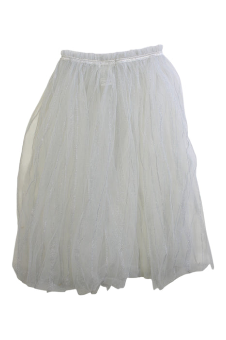 A White Tulle Skirts from Benebene in size 3T for girl. (Back View)