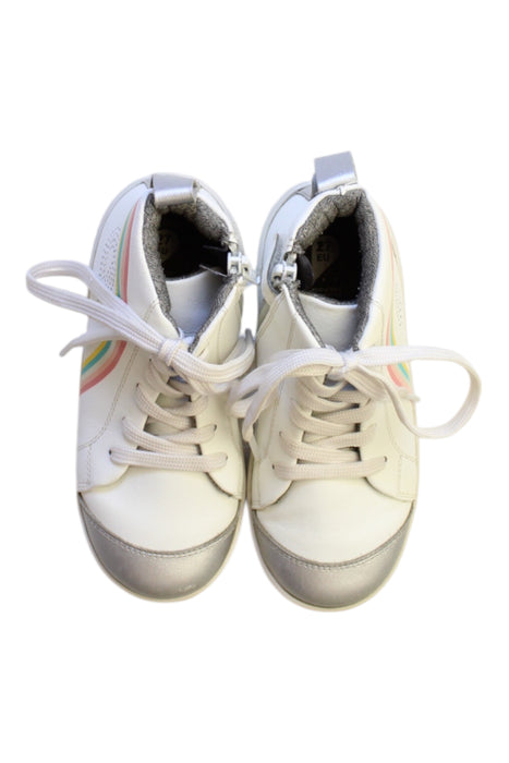 A White Sneakers from Bobux in size 4T for girl. (Back View)