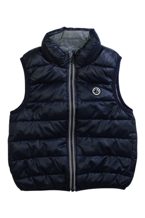 A Navy Outerwear Vests from Bonpoint in size 3T for boy. (Front View)