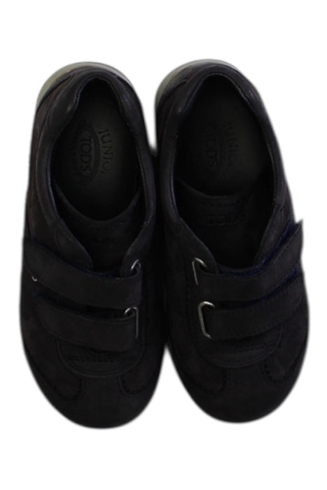 A Black Sneakers from Tod’s in size 4T for boy. (Back View)