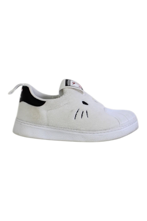 A White Slip Ons from Adidas in size 3T for girl. (Front View)