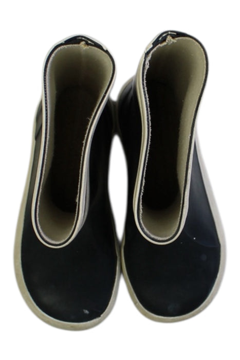 A Black Rain Boots from Aigle in size 3T for neutral. (Back View)