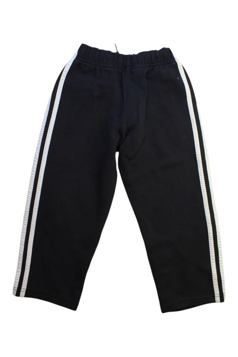 A Black Sweatpants from Adidas in size 5T for boy. (Back View)