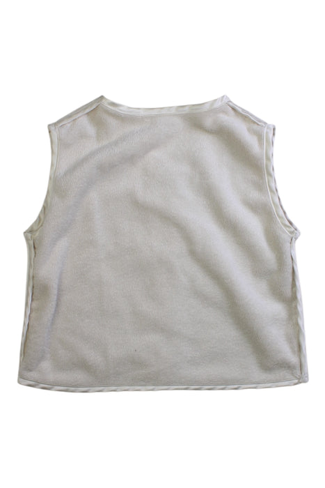 A White Capes & Ponchos from Konny in size 3T for girl. (Back View)