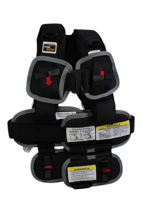 A Black Car Accessories from RideSafer in size 2T for neutral. (Front View)