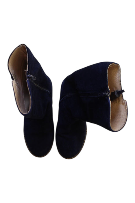 A Navy Winter Boots from Jacadi in size 5T for girl. (Back View)