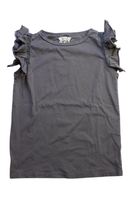 A Grey Sleeveless Tops from DOUUOD in size 6T for girl. (Front View)