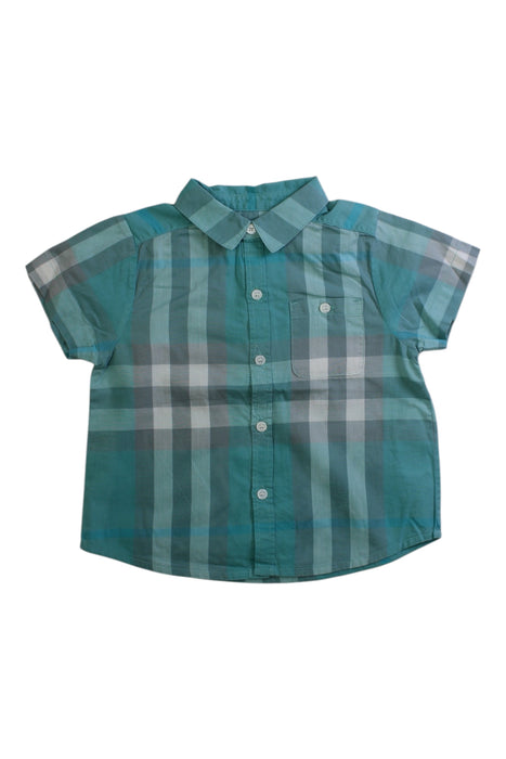 A Green Short Sleeve Shirts from Burberry in size 6-12M for boy. (Front View)