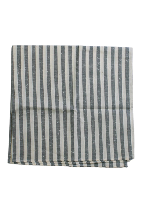 A Grey Towels from LOIR paris in size O/S for neutral. (Back View)