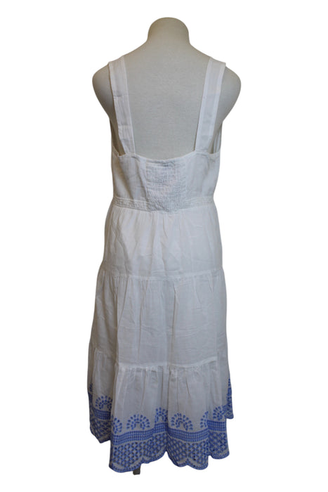 A White Sleeveless Dresses from Seraphine in size Maternity-L for maternity. (Back View)