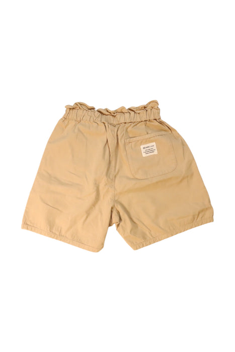 A Beige Shorts from BEAMS in size 10Y for girl. (Back View)