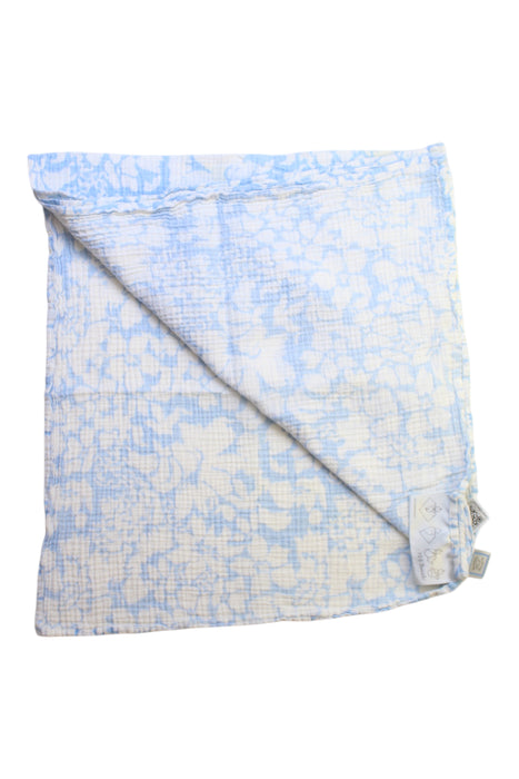 A Blue Swaddles from Swaddle Designs in size O/S for neutral. (Back View)