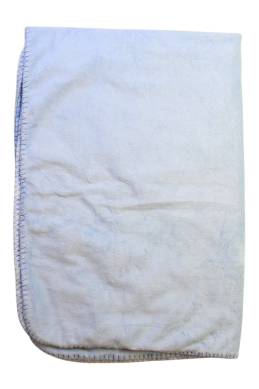 A Ivory Blankets from Pottery Barn in size O/S for boy. (Front View)