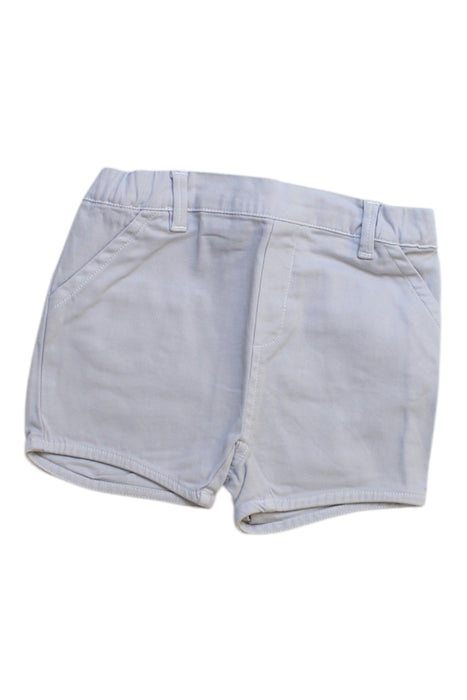 A White Shorts from Laranjinha in size 3-6M for boy. (Front View)