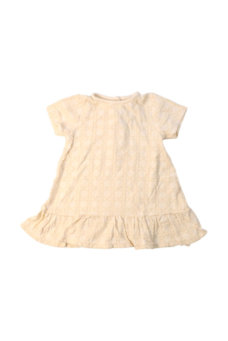 A Ivory Short Sleeve Dresses from Dior in size 6-12M for girl. (Front View)