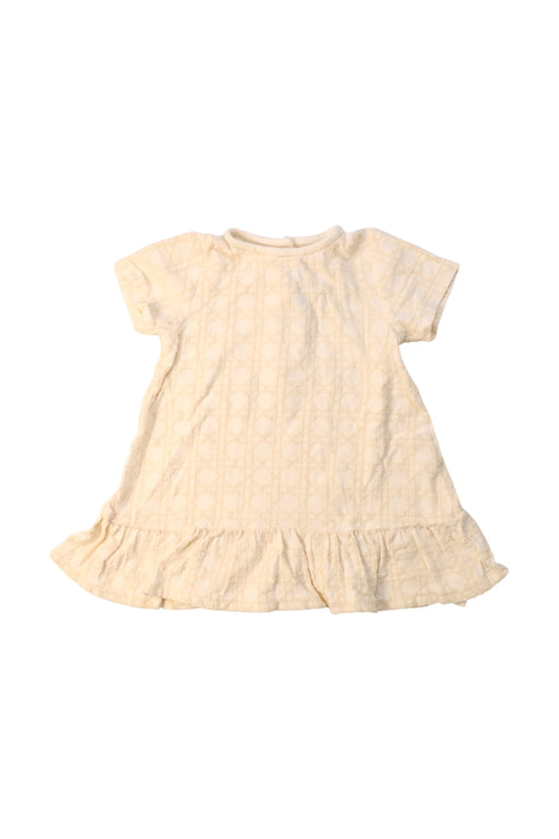A Ivory Short Sleeve Dresses from Dior in size 6-12M for girl. (Front View)
