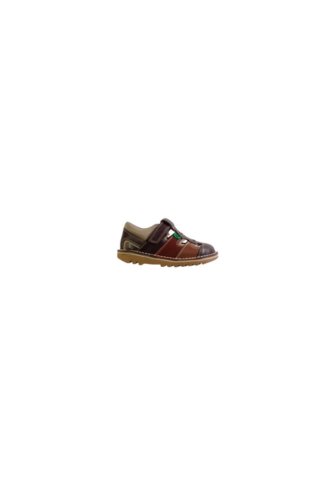 A Brown Sandals from Kickers in size 4T for boy. (Front View)