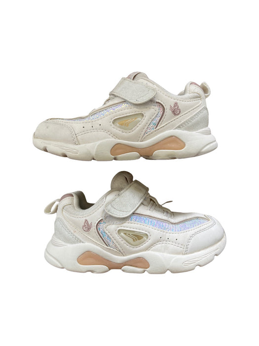 A White Sneakers from Dr. Kong in size 4T for girl. (Back View)