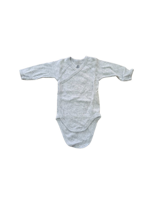 A Grey Long Sleeve Bodysuits from Petit Bateau in size 0-3M for neutral. (Front View)
