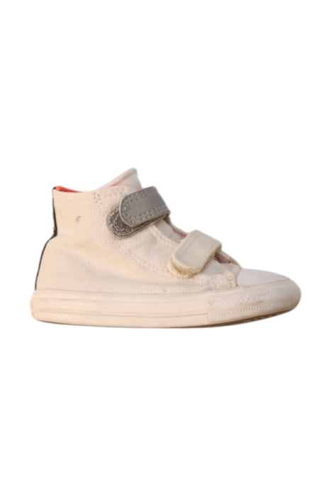 A Beige Sneakers from Converse in size 18-24M for neutral. (Front View)