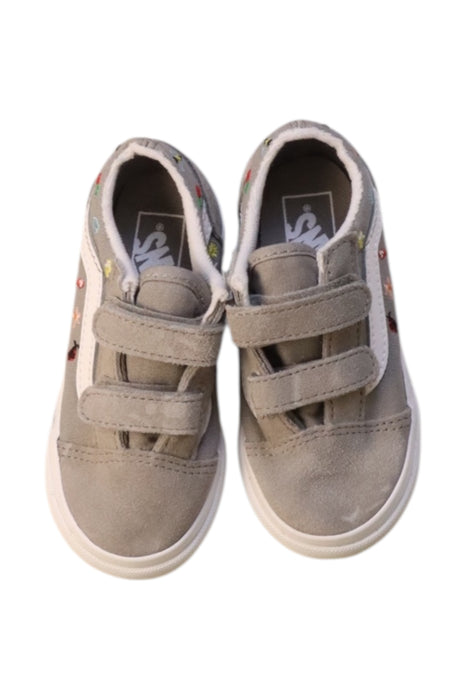 A Multicolour Sneakers from Vans in size 3T for neutral. (Back View)