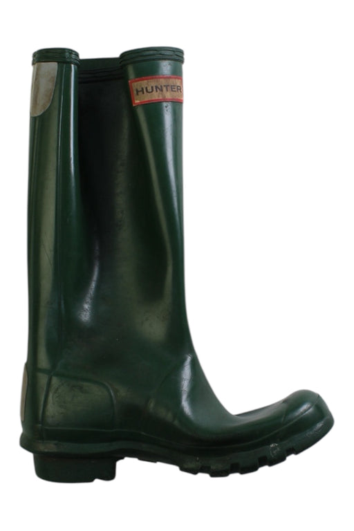 A Green Rain Boots from Hunter in size 7Y for neutral. (Front View)