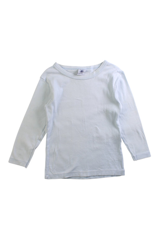 A White Long Sleeve T Shirts from Petit Bateau in size 4T for boy. (Front View)