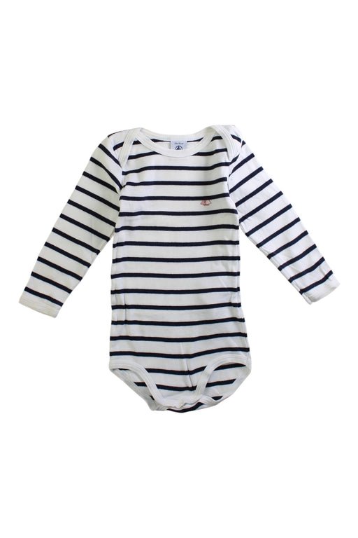 A White Long Sleeve Bodysuits from Petit Bateau in size 12-18M for boy. (Front View)