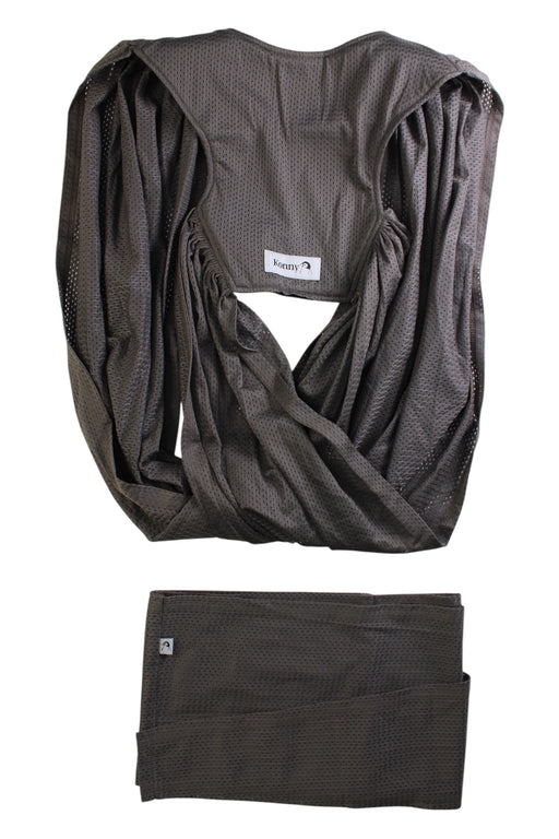 A Taupe Baby Carriers from Konny in size O/S for neutral. (Front View)