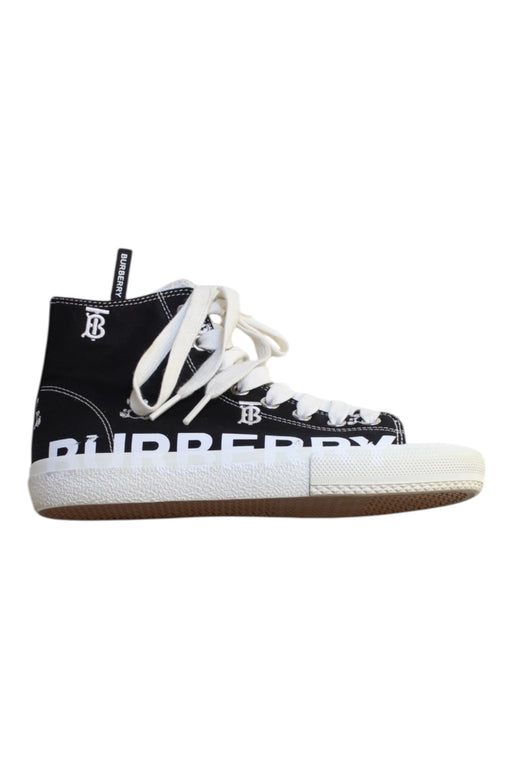 A Black Sneakers from Burberry in size 7Y for neutral. (Front View)