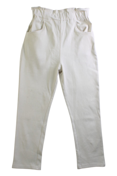 A White Casual Pants from Petit Main in size 4T for girl. (Front View)