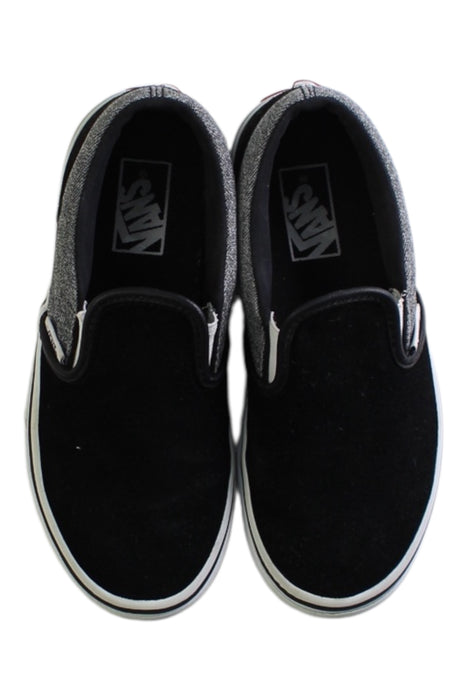 A Black Slip Ons from Vans in size 6T for boy. (Back View)