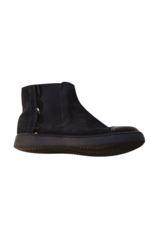 A Black Sneakers from Jacadi in size 6T for girl. (Front View)