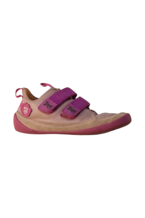 A Pink Sneakers from Affenzahn in size 5T for girl. (Front View)