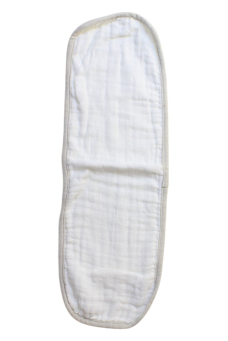 A White Changing Mats & Covers from Mothercare in size O/S for neutral. (Front View)