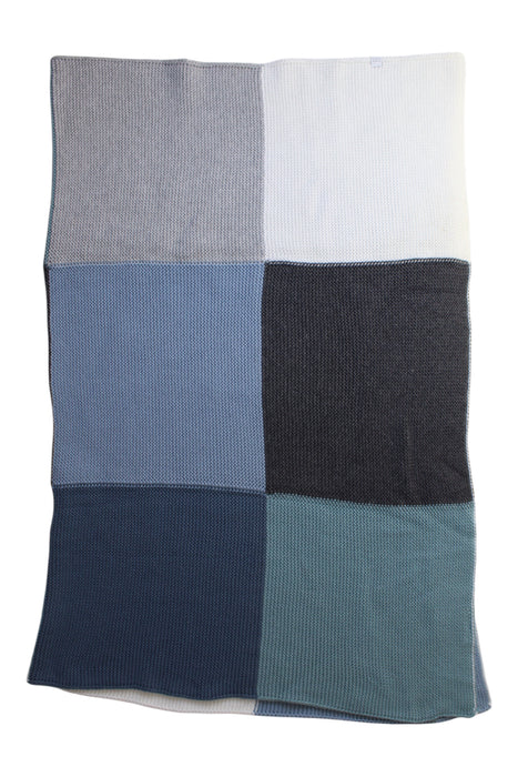 A Multicolour Blankets from Elegant Baby in size O/S for boy. (Front View)
