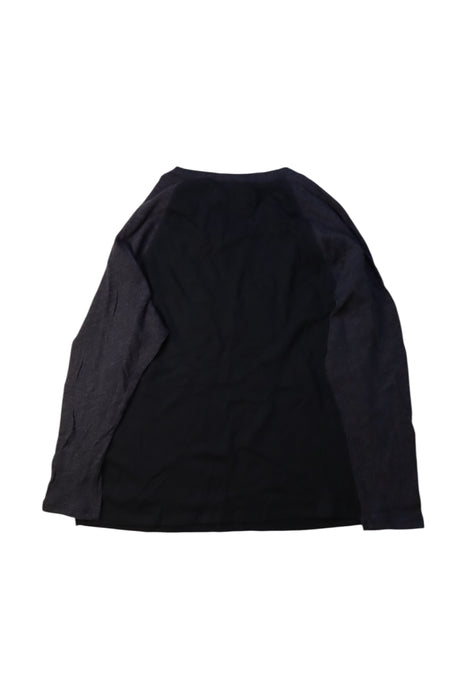 A Navy Long Sleeve T Shirts from Abercrombie & Fitch in size 12Y for girl. (Back View)