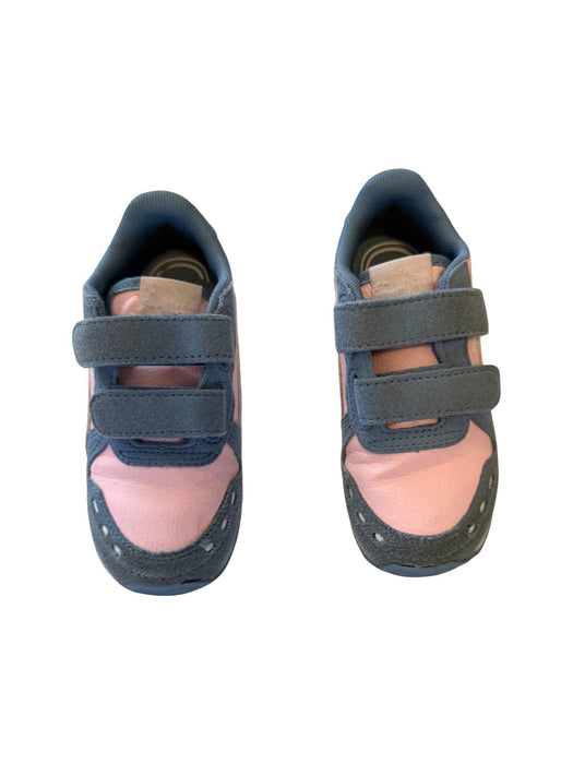 A Grey Sneakers from Puma in size 3T for girl. (Back View)