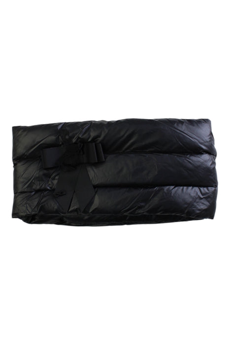 A Black Puffer/Quilted Coats & Outerwear from Nicholas & Bears in size 8Y for girl. (Back View)