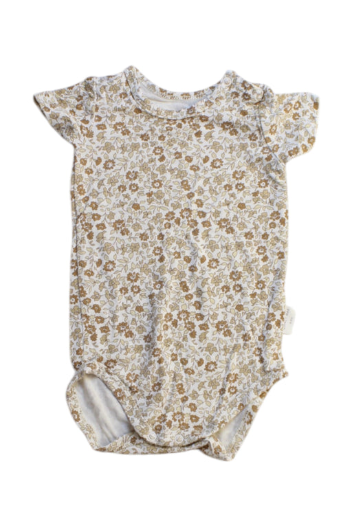 A Beige Short Sleeve Bodysuits from Quincy Mae in size 3-6M for girl. (Front View)