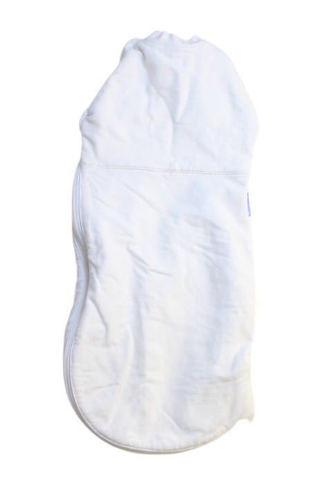 A White Swaddles from The Gro Company in size 0-3M for neutral. (Back View)