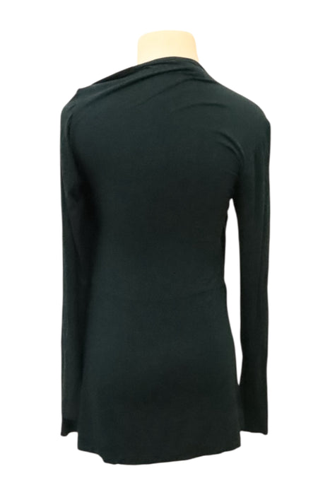 A Black Long Sleeve Tops from Mothers en Vogue in size Maternity-S for maternity. (Back View)