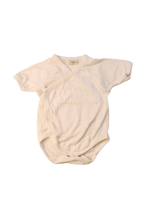 A Ivory Short Sleeve Bodysuits from Nature Baby in size 0-3M for neutral. (Front View)
